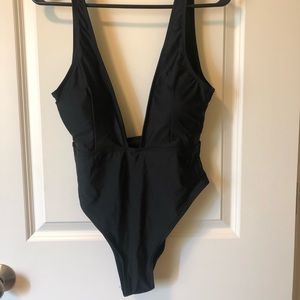 NWT black Zaful swim suit